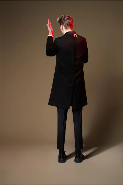 Look 37